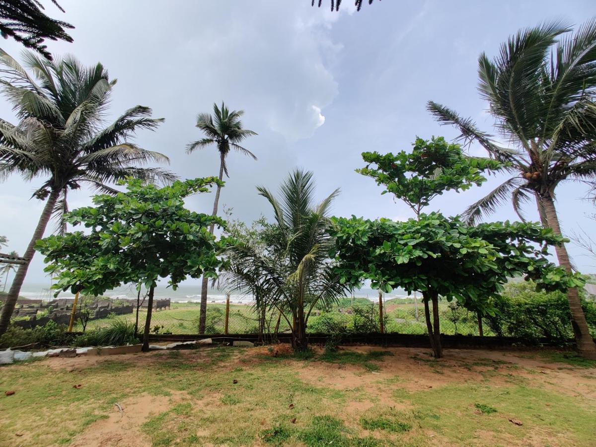Mermaid Beach Resorts Vengurla Ngoại thất bức ảnh