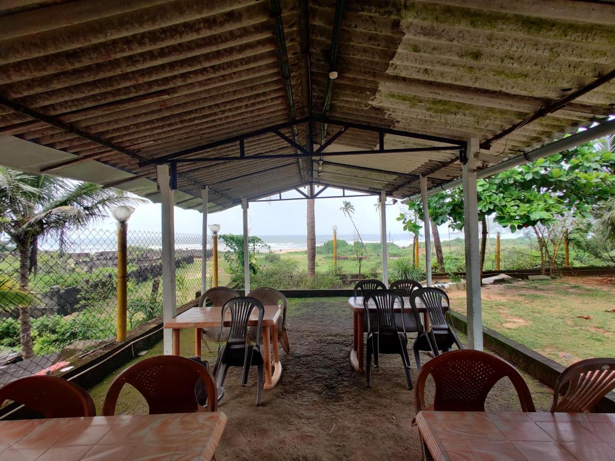 Mermaid Beach Resorts Vengurla Ngoại thất bức ảnh