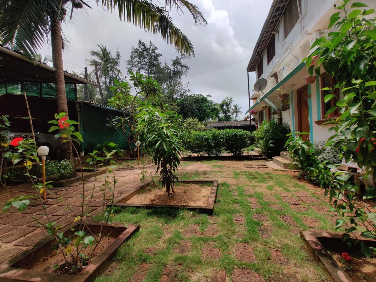 Mermaid Beach Resorts Vengurla Ngoại thất bức ảnh