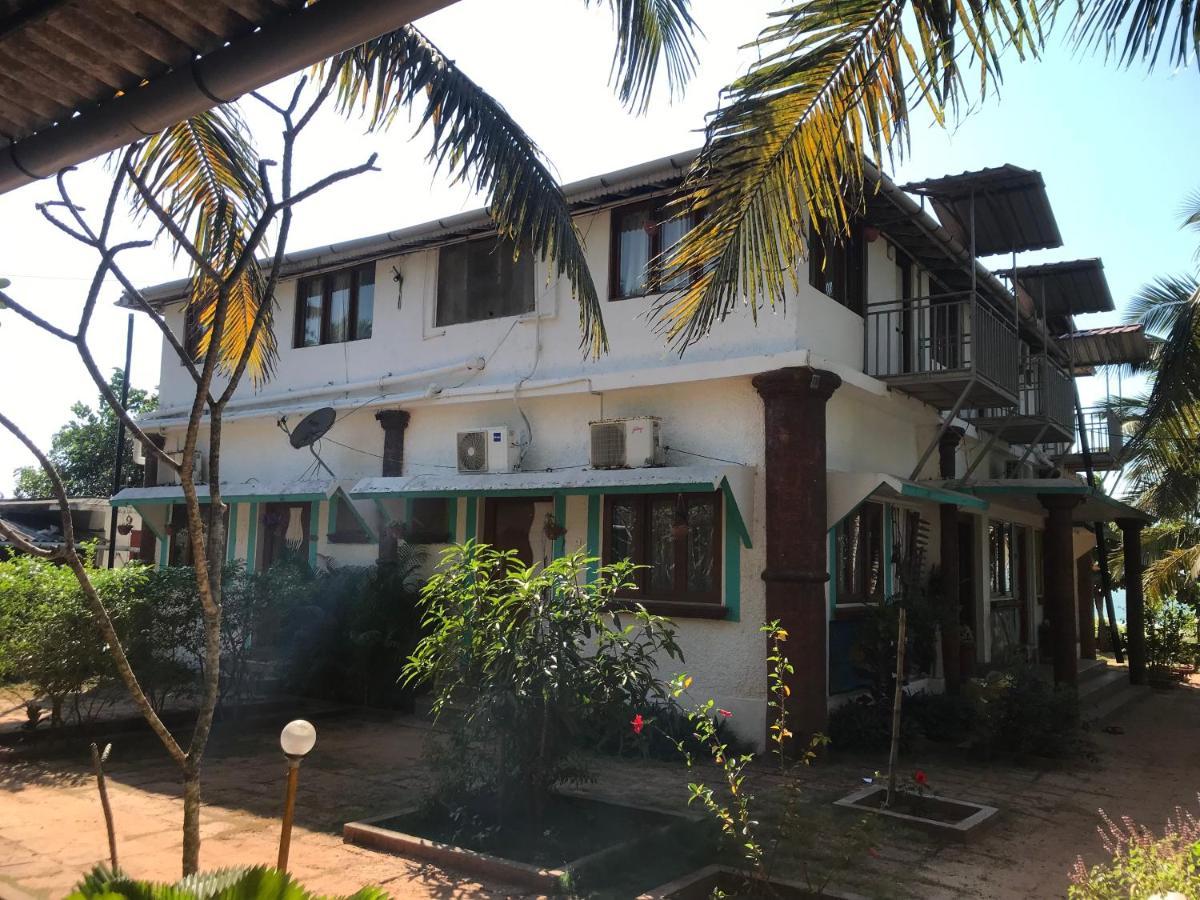 Mermaid Beach Resorts Vengurla Ngoại thất bức ảnh