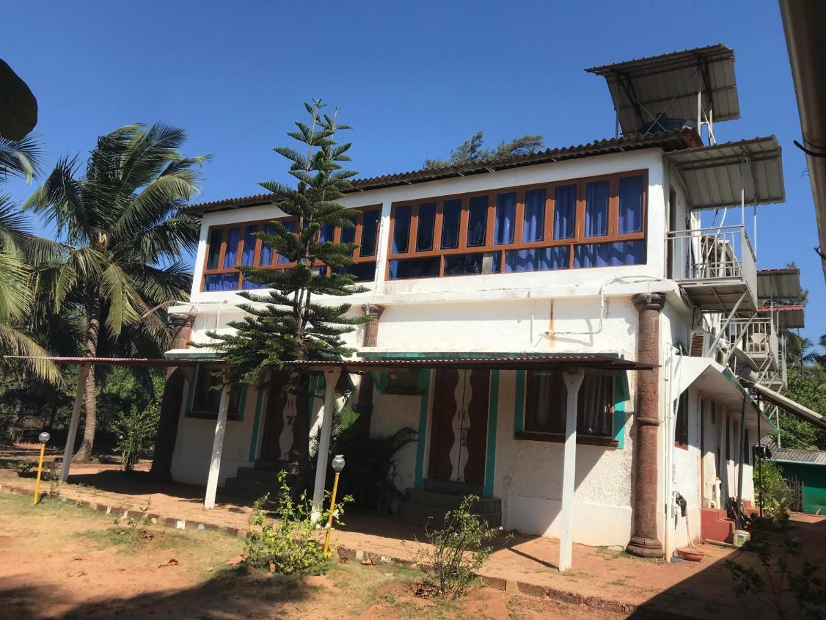 Mermaid Beach Resorts Vengurla Ngoại thất bức ảnh